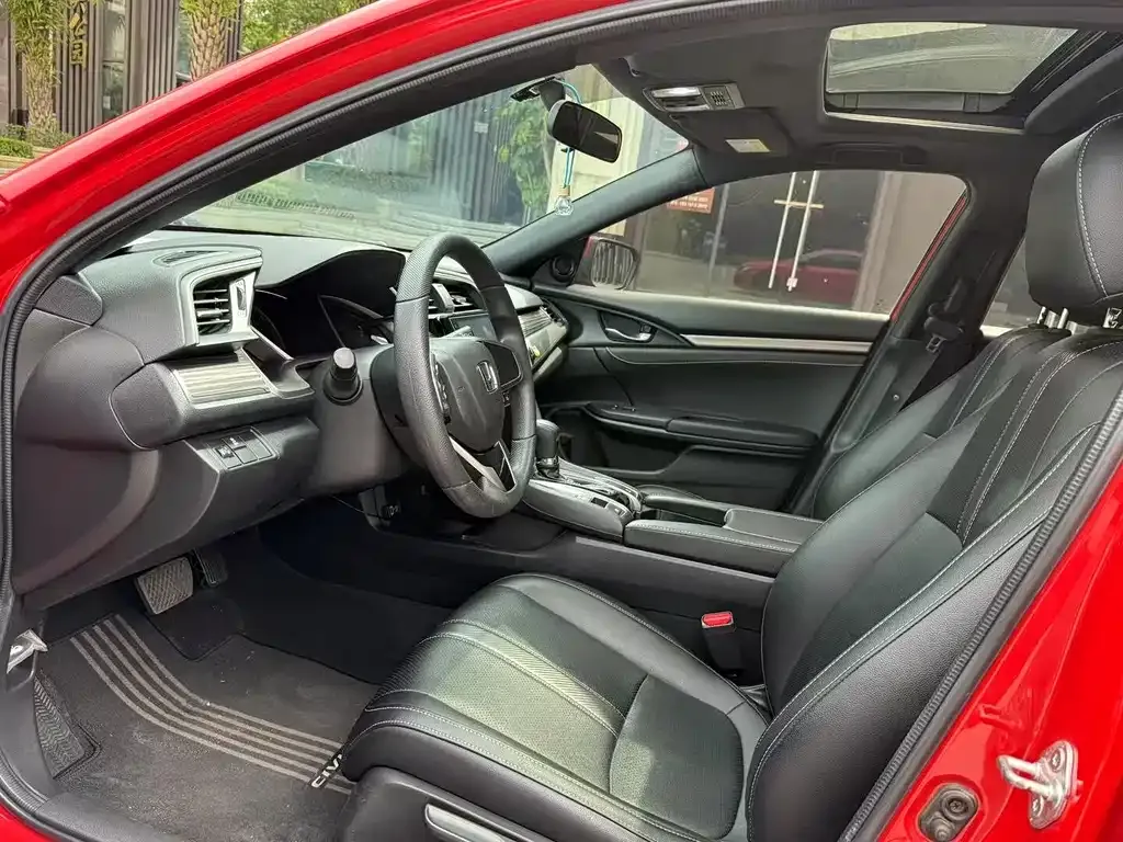 Honda Civic — фото 4