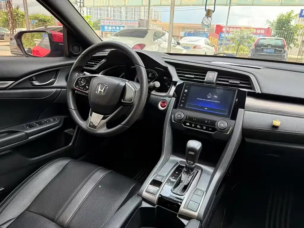 Honda Civic — фото 5