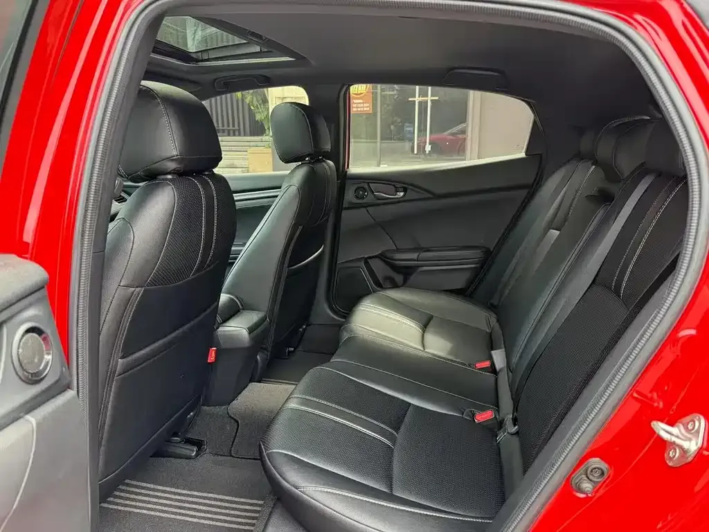 Honda Civic — фото 6