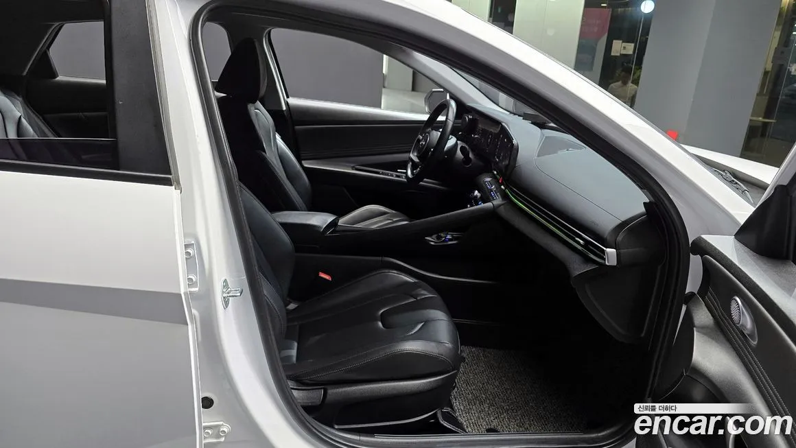 Hyundai AVANTE 2021 из KR, фото 10