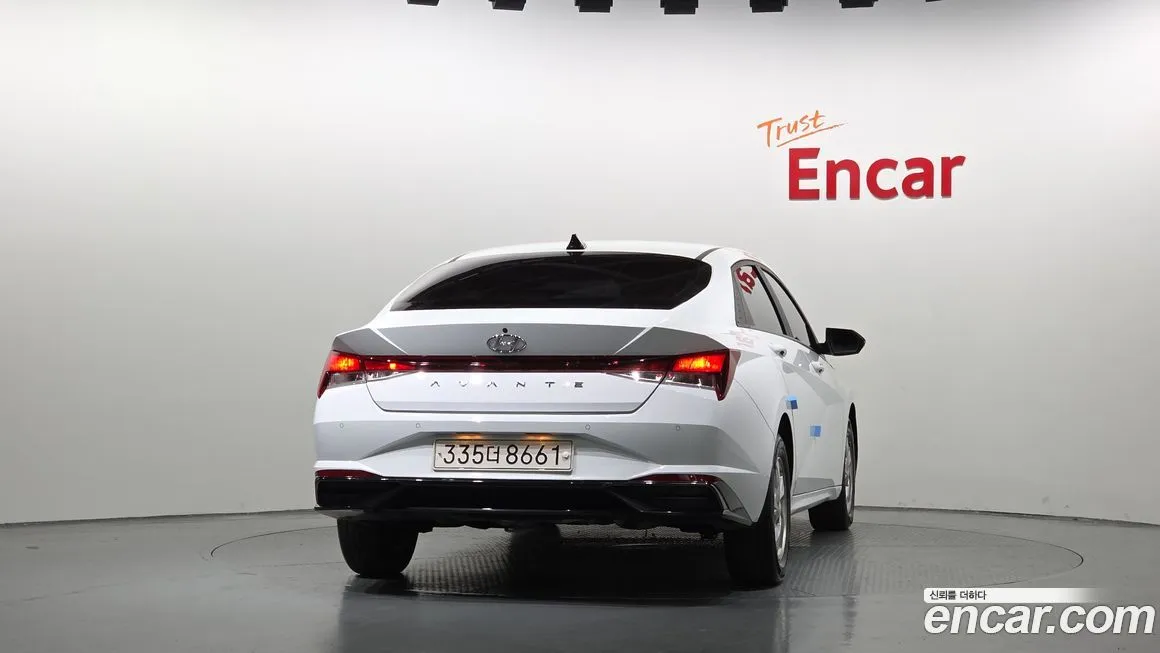 Hyundai AVANTE 2022 из KR, фото 4
