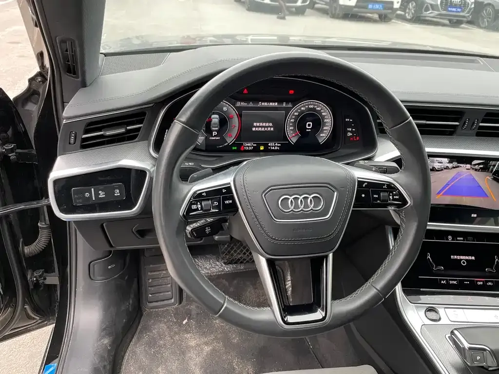 Audi A6L 2023 из CN, фото 10