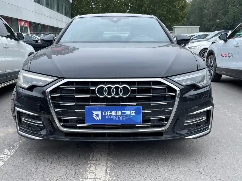 Audi A6L 2023 из CN, фото 3
