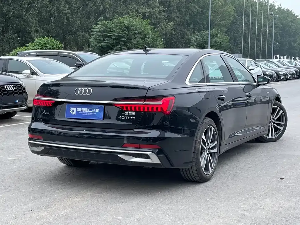 Audi A6L 2023 из CN, фото 4