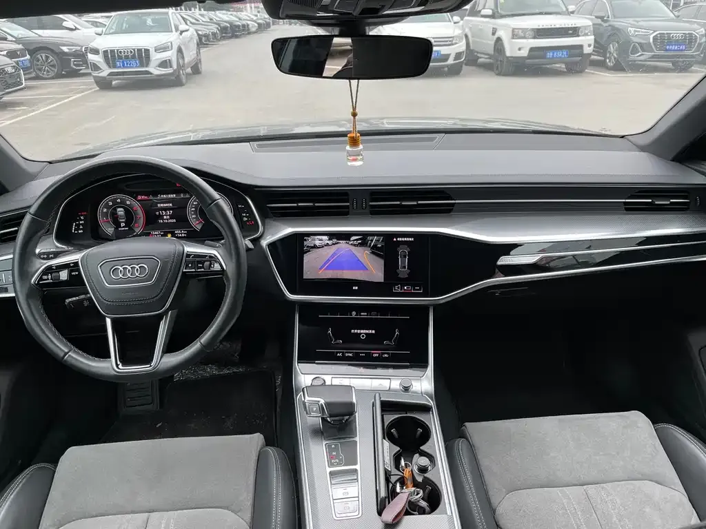 Audi A6L 2023 из CN, фото 7