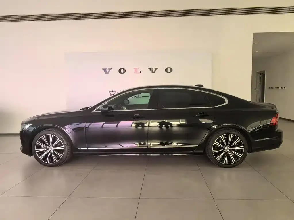 Volvo S90 — фото 6
