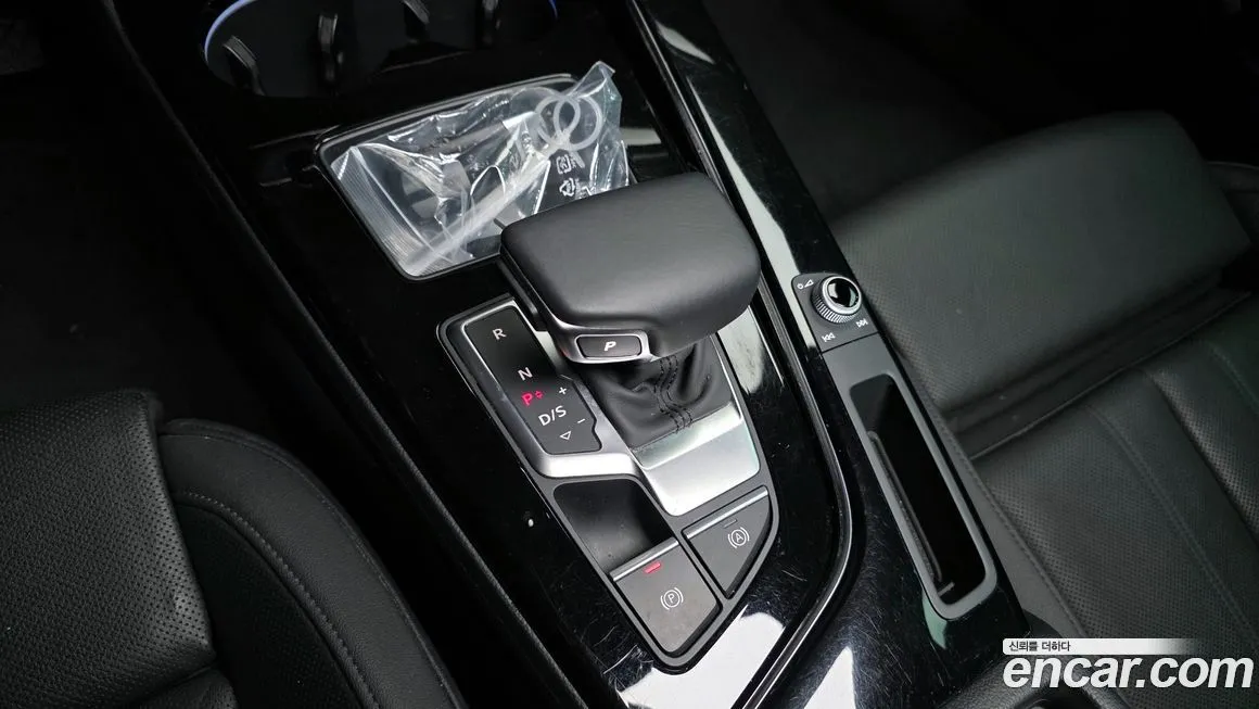 Audi A4 2021 из KR, фото 9