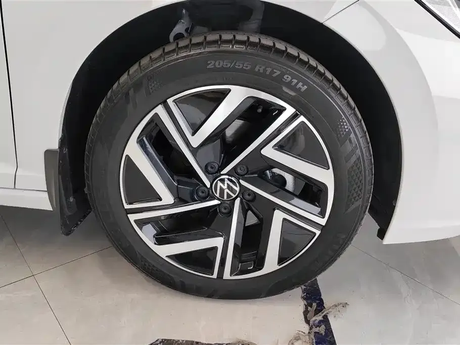 Volkswagen Sagitar 2023 из CN, фото 6
