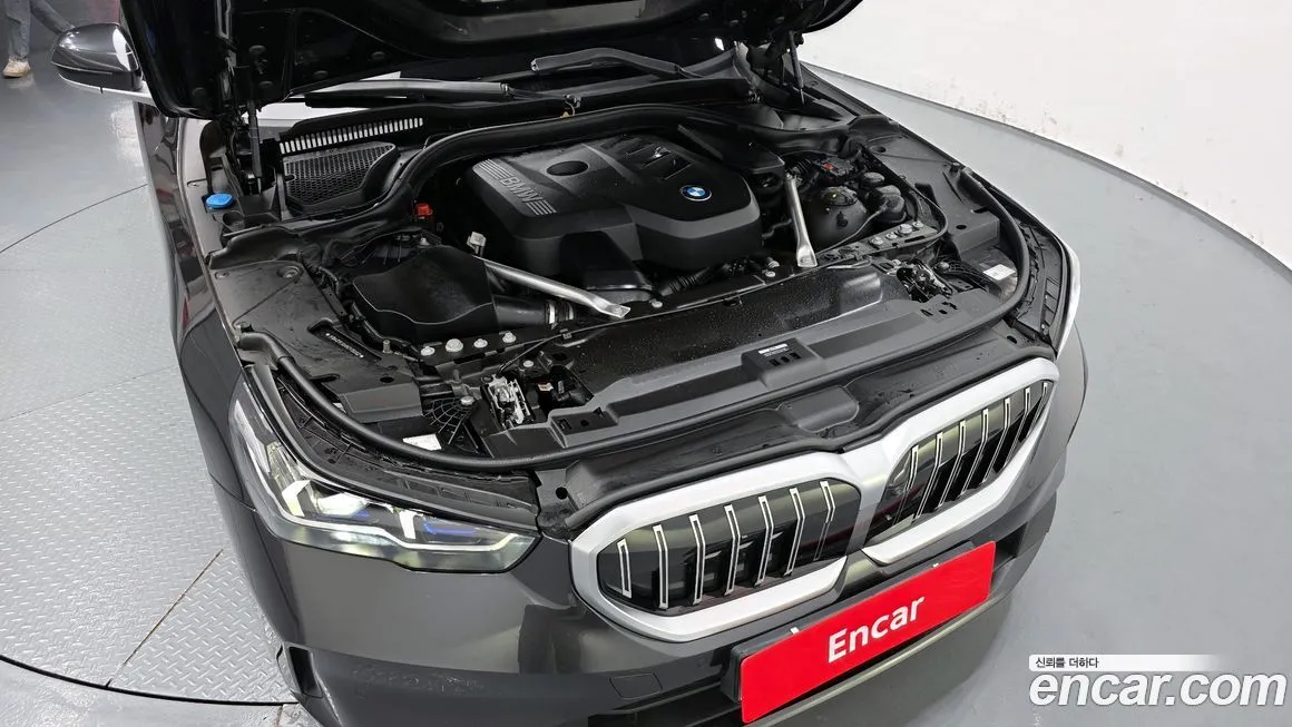 BMW 5-Series 2024 из KR, фото 6
