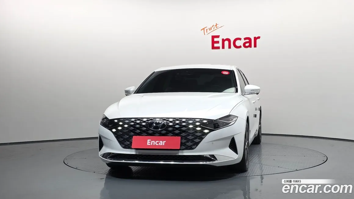 Hyundai Grandeur 2022 из KR, фото 3