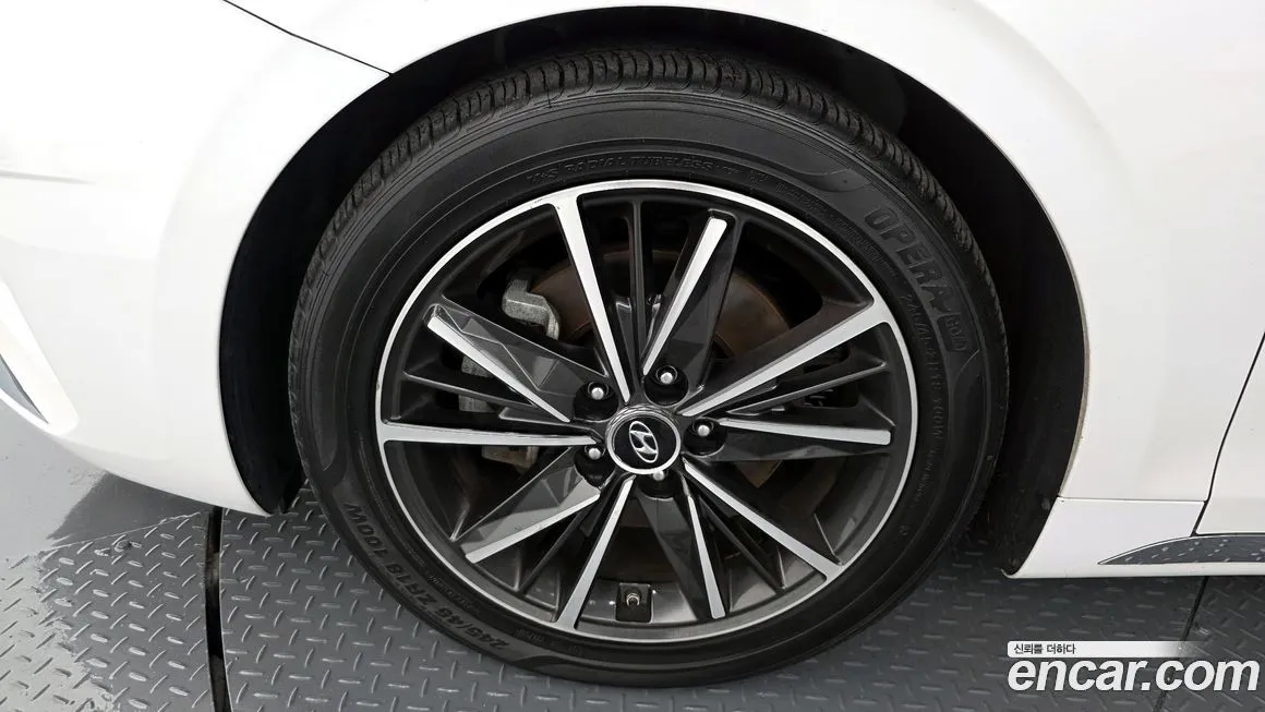 Hyundai Grandeur 2022 из KR, фото 5