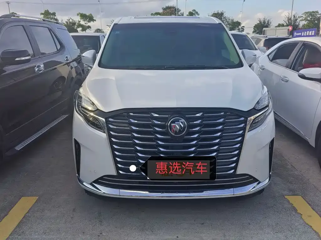 Buick GL8 2023 из CN, фото 2