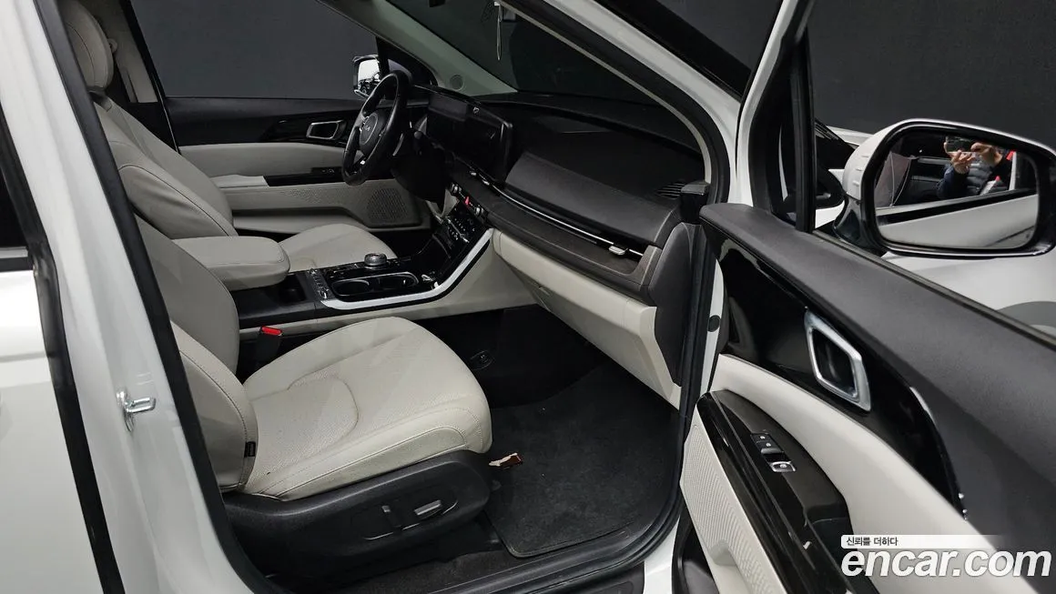 Kia Carnival — фото 10