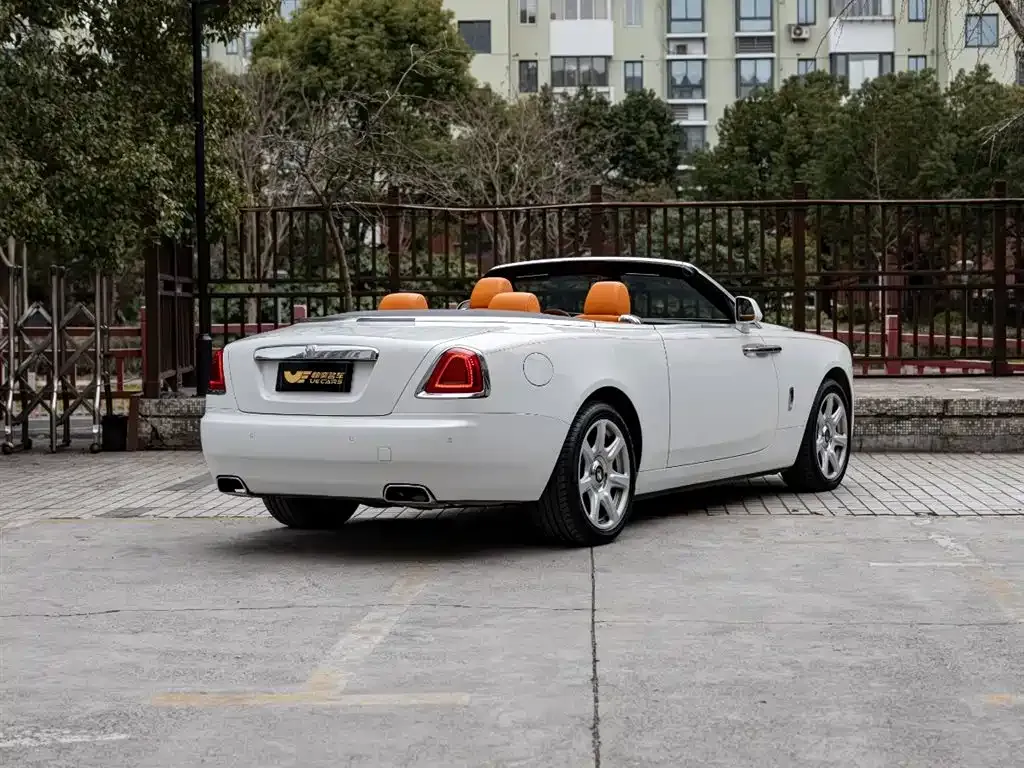 Rolls-Royce Dawn 2021 из CN, фото 4