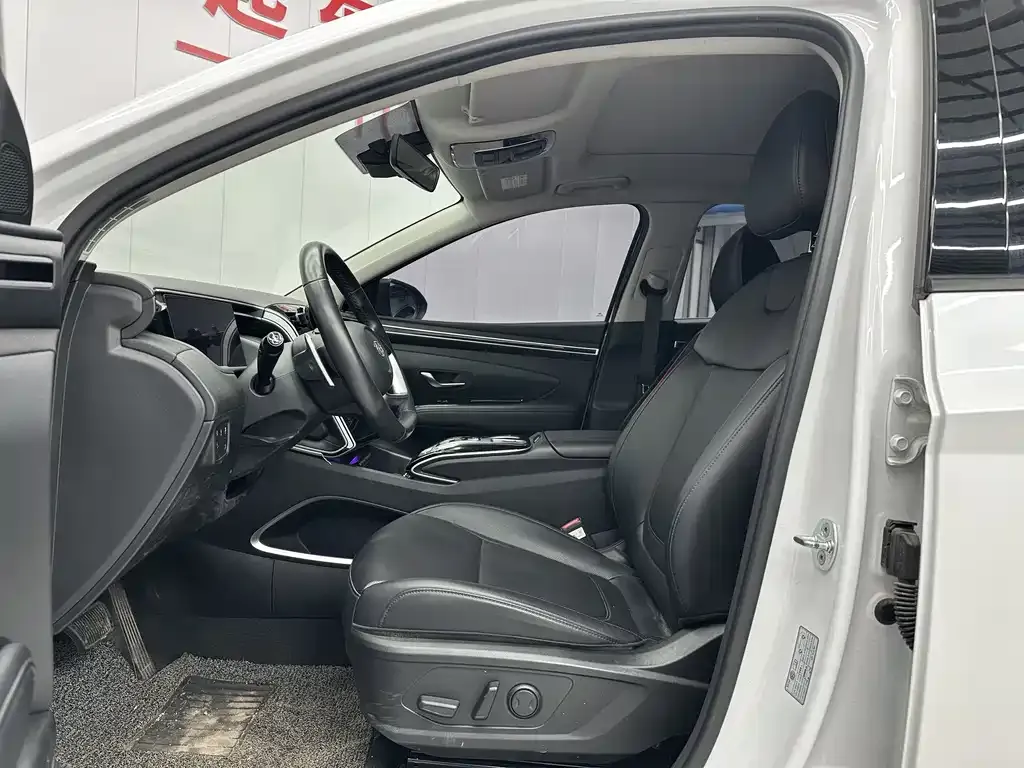 Hyundai Tucson 2021 из CN, фото 4