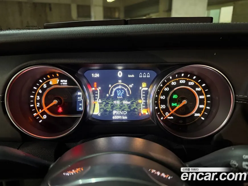 Jeep Wrangler 2021 из KR, фото 8