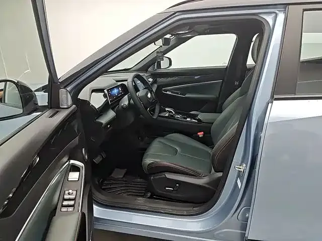 Geely Boyue 2024 из CN, фото 10