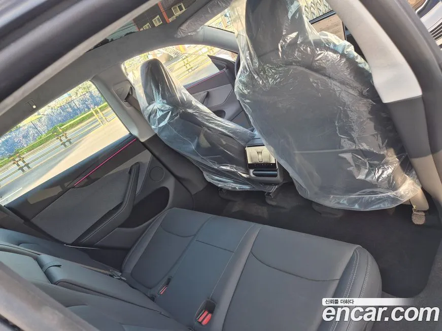 Tesla Model Y 2025 из KR, фото 9