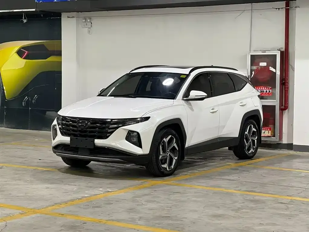 Hyundai Tucson — фото 1