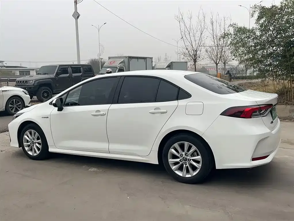 Toyota Corolla 2024 из CN, фото 8