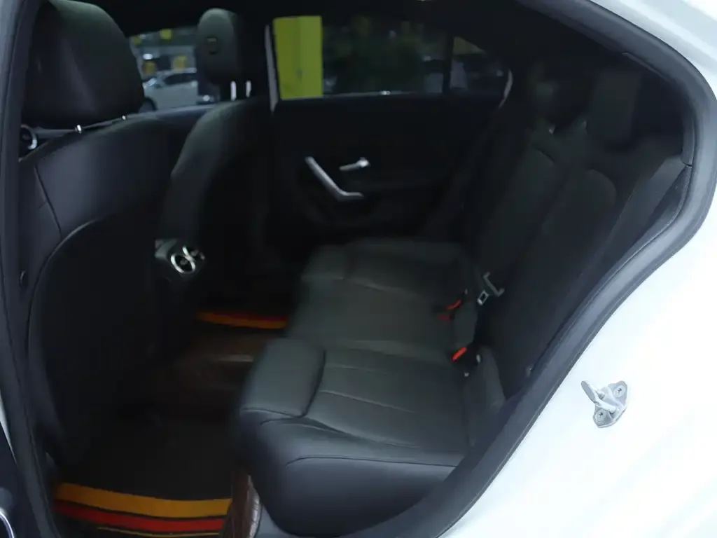 Mercedes-Benz A-Class 2022 из CN, фото 10