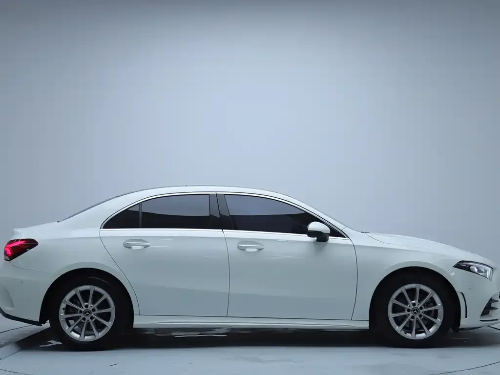 Mercedes-Benz A-Class 2022 из CN, фото 4