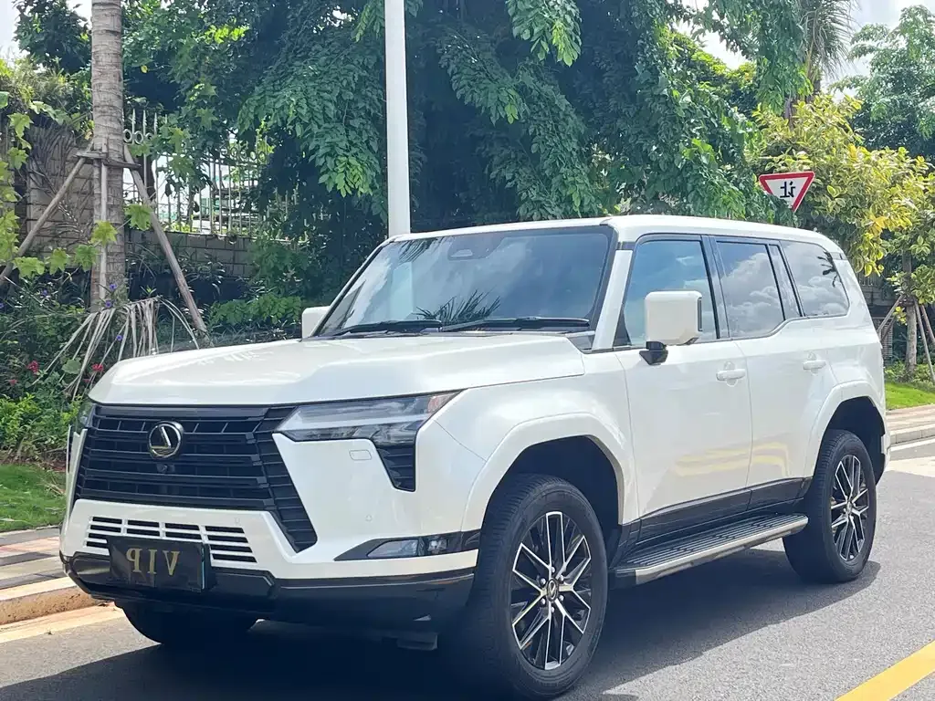 Lexus GX
