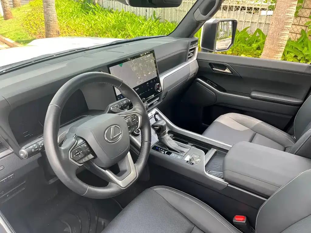 Lexus GX 2024 из CN, фото 10