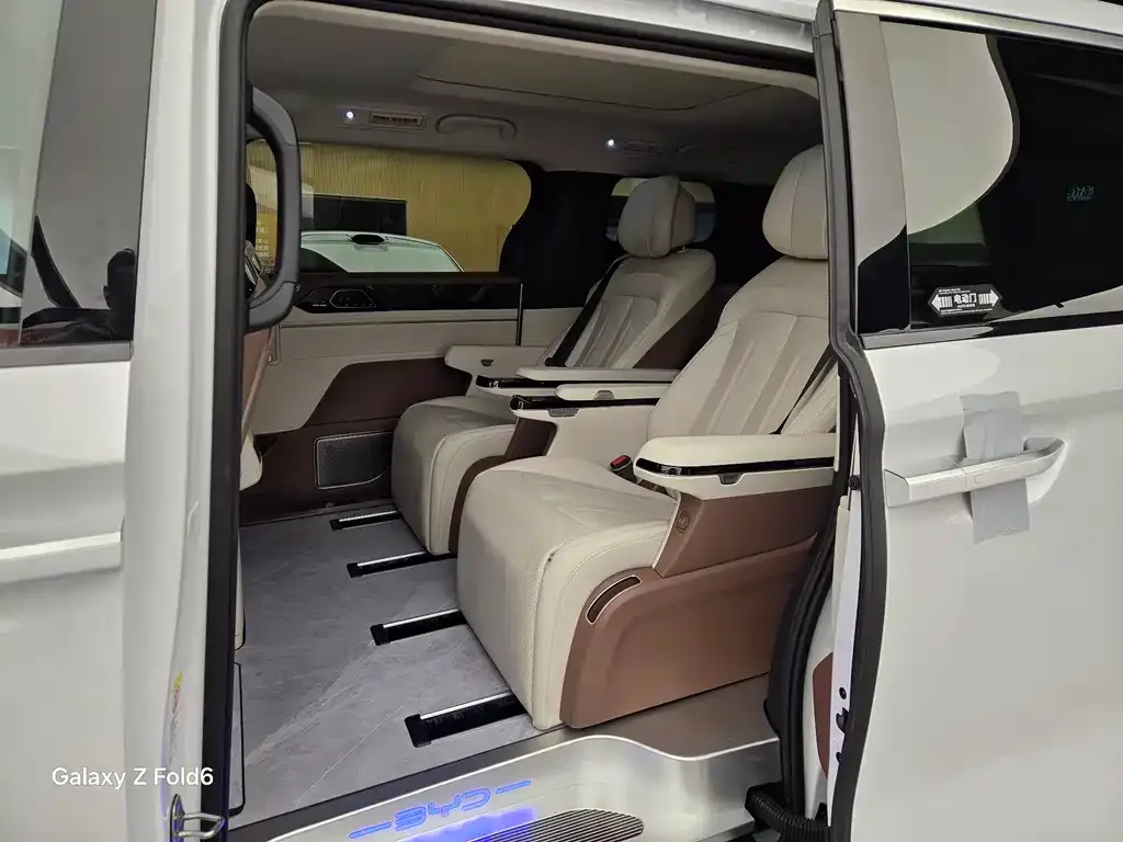 BYD Xia 2025 из CN, фото 6