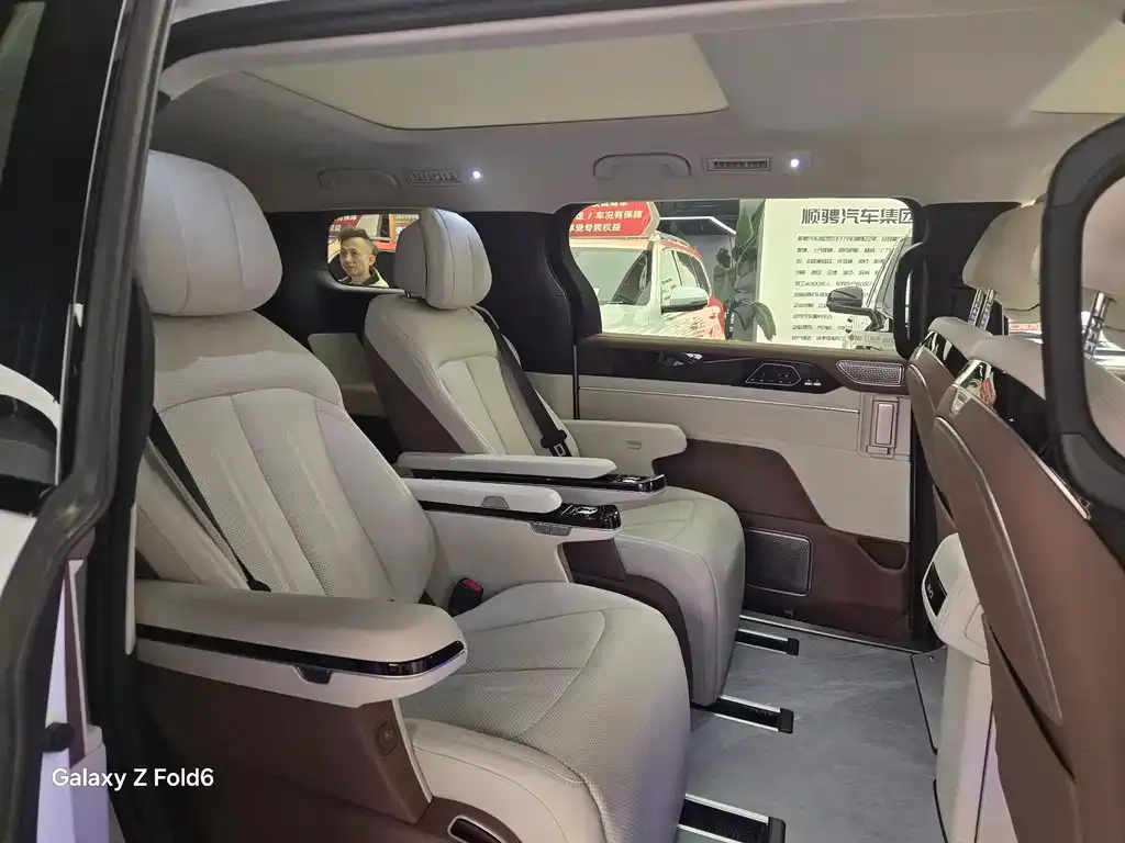 BYD Xia 2025 из CN, фото 7