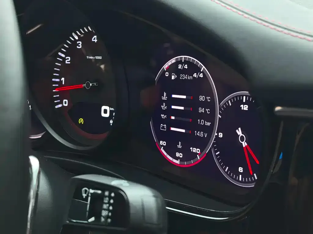 Porsche Panamera 2021 из CN, фото 9
