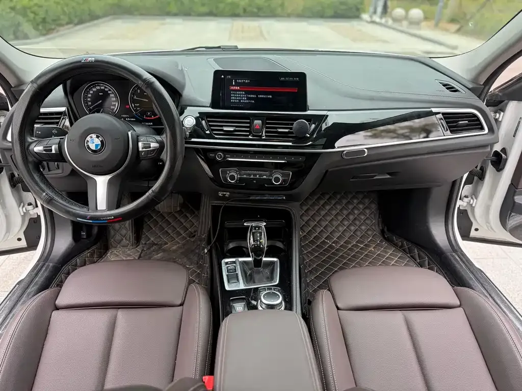 BMW 1 Series — фото 10