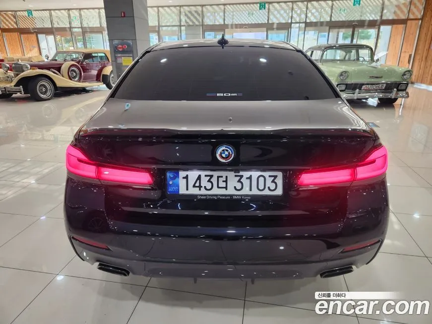 BMW 5-Series 2023 из KR, фото 4