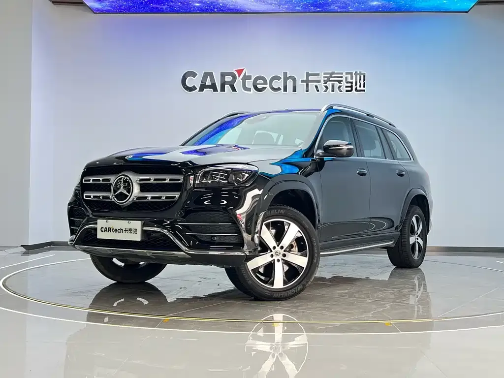 Mercedes-Benz GLS — фото 1