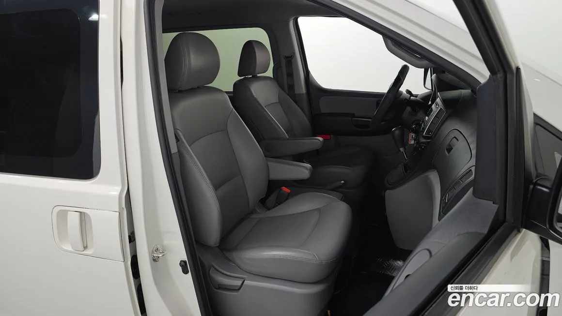 Hyundai Starex 2021 из KR, фото 10