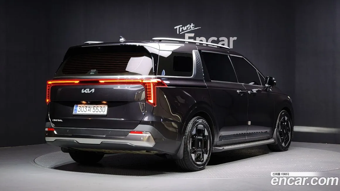 Kia Carnival — фото 2