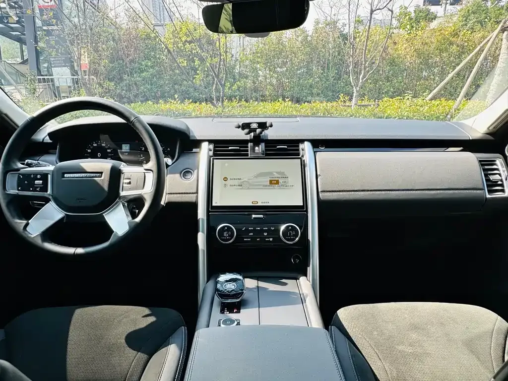 Land Rover Discovery 2024 из CN, фото 7