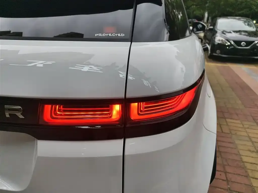 Land Rover Evoque 2022 из CN, фото 10
