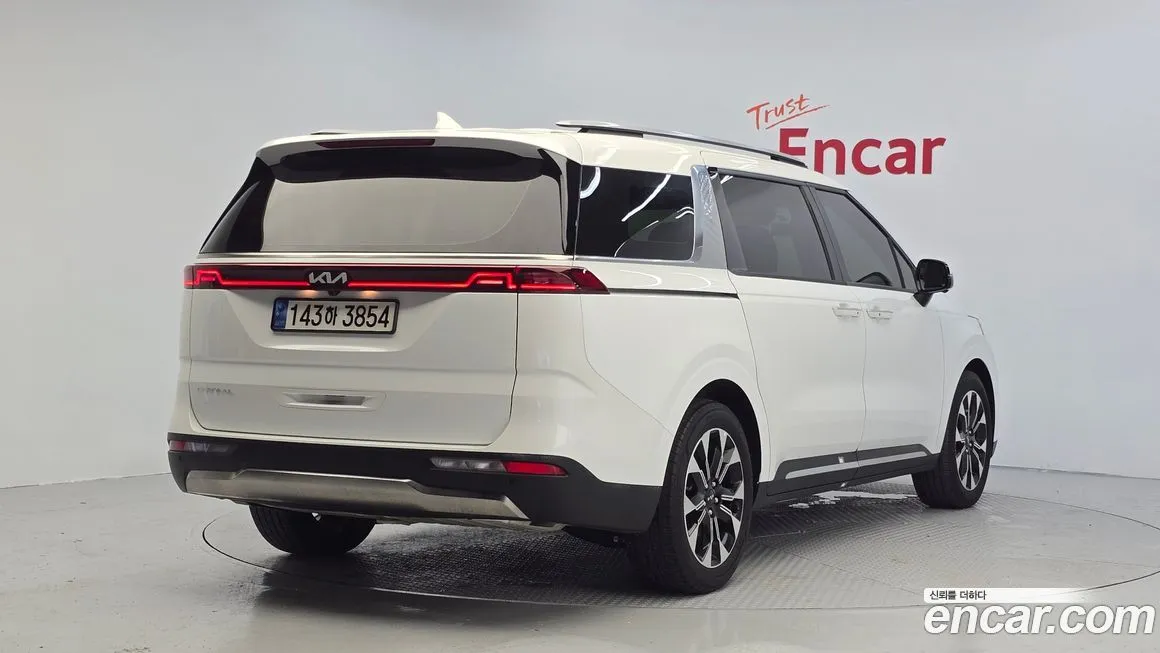 Kia Carnival 2023 из KR, фото 2