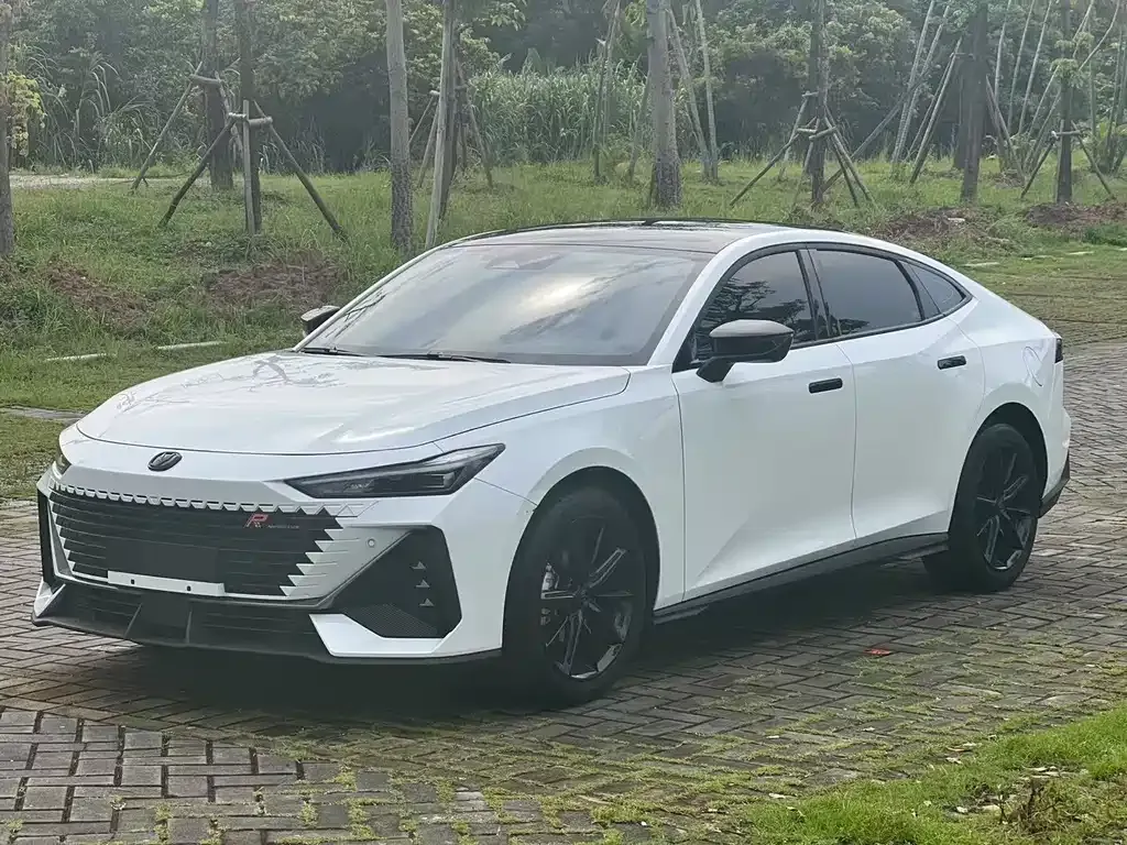 Changan UNI-V 2024 из CN, фото 1