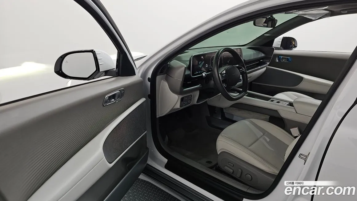 Hyundai Ioniq6 — фото 10