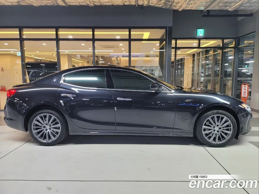 Maserati Ghibli 2022 из KR, фото 3