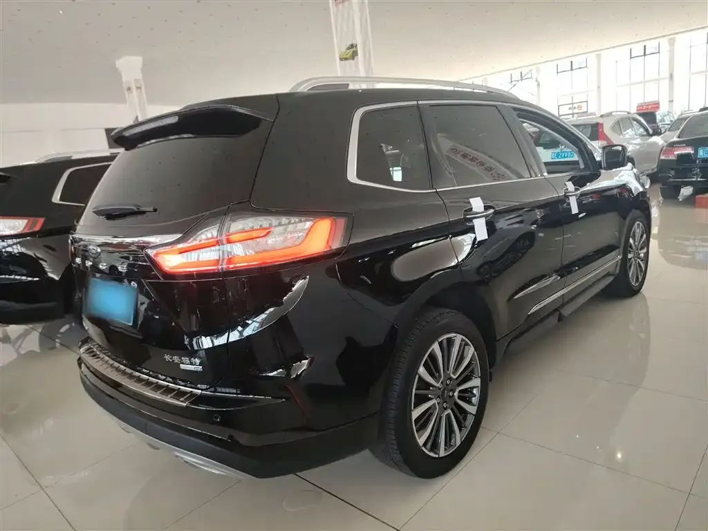 Ford Edge 2022 из CN, фото 8