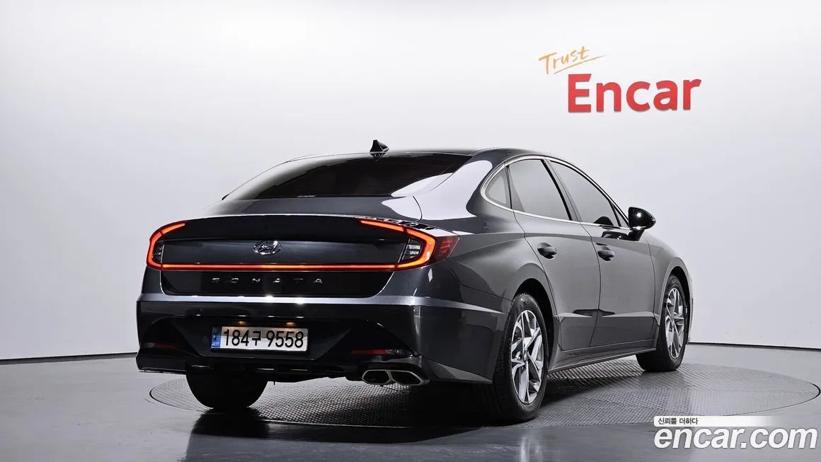 Hyundai Sonata 2022 из KR, фото 2