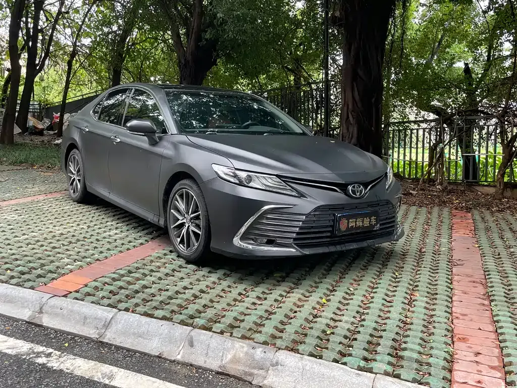 Toyota Camry 2022 из CN, фото 2