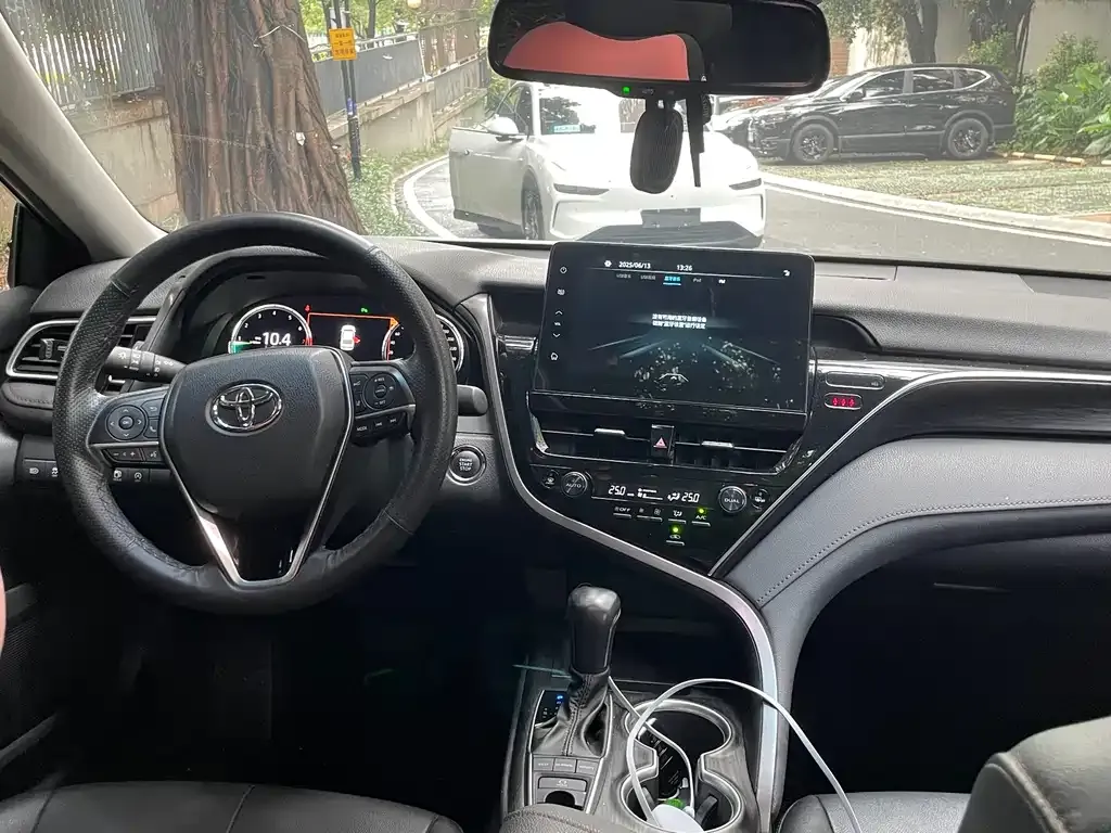 Toyota Camry 2022 из CN, фото 7