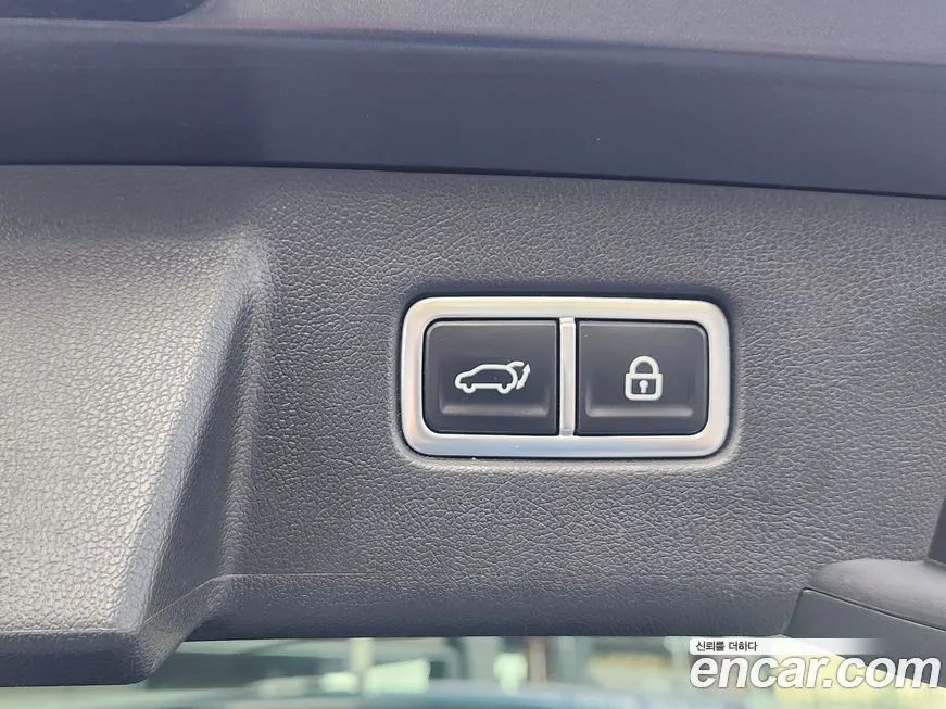 Kia Sorento — фото 9