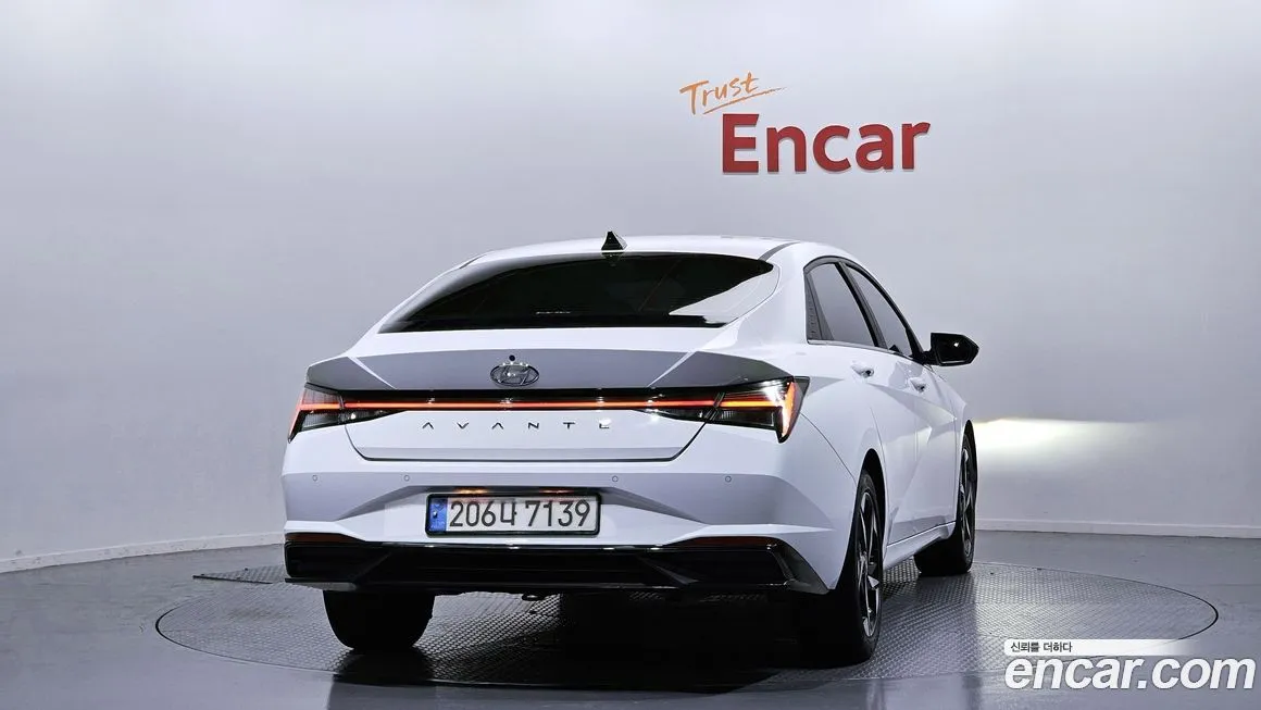Hyundai AVANTE — фото 4