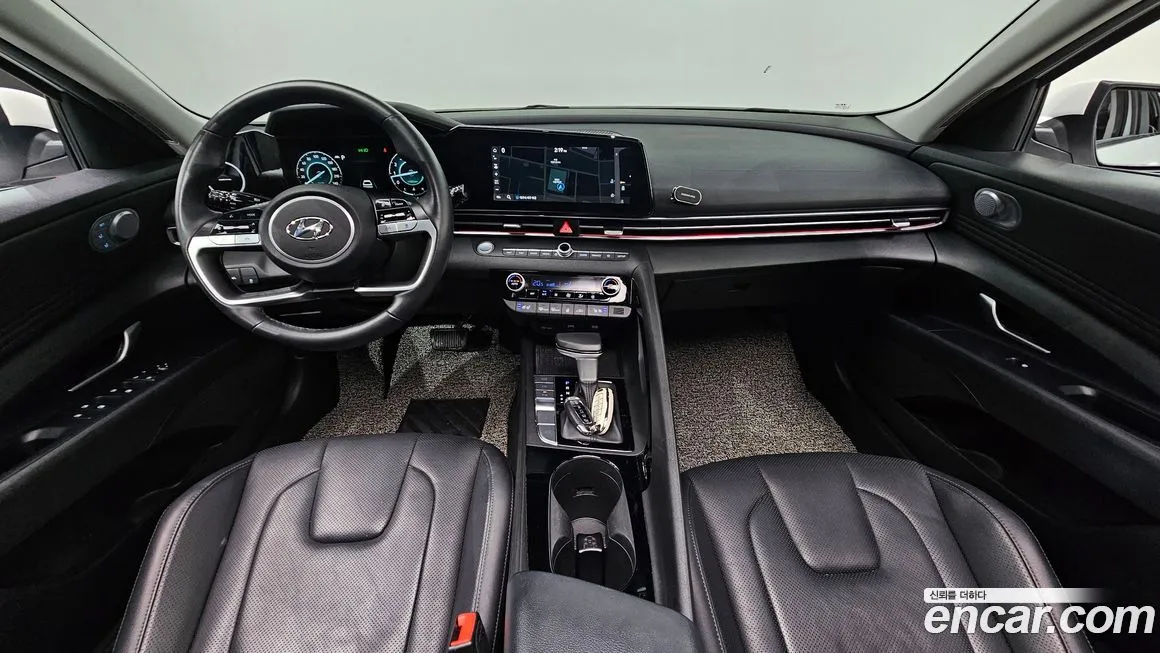 Hyundai AVANTE — фото 7