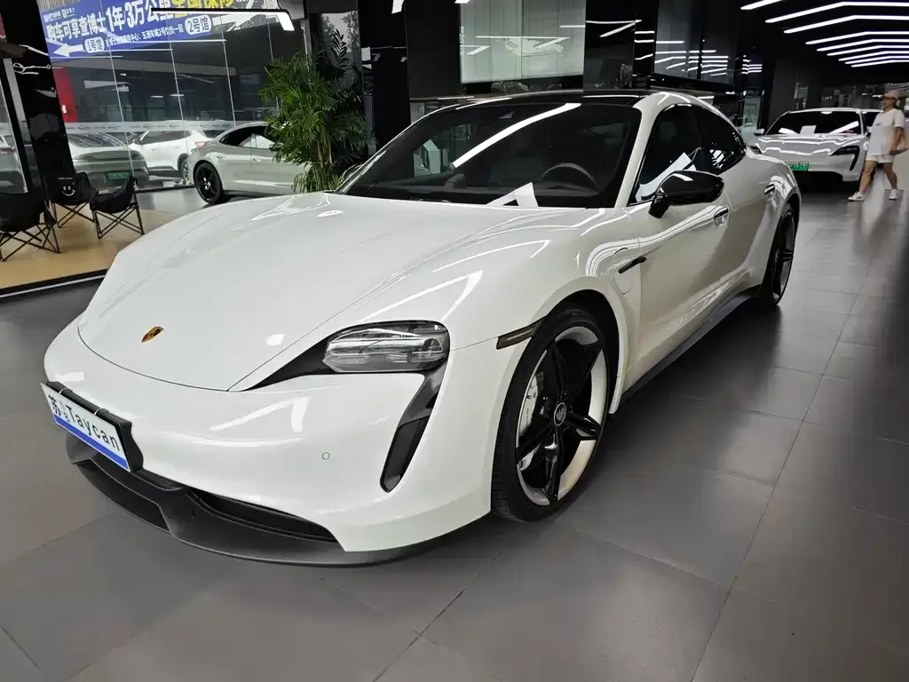 Porsche Taycan 2023 из CN, фото 1